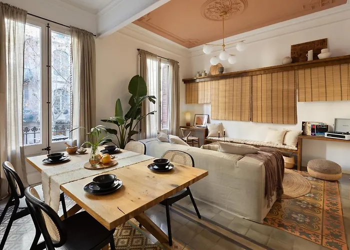 Batik - 2 Bedrooms And Terrace In Eixample Dreta *