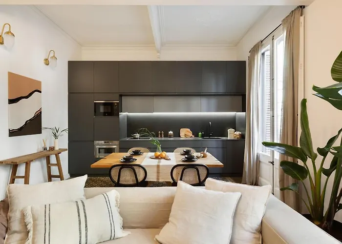Batik - 2 Bedrooms And Terrace In Eixample Dreta